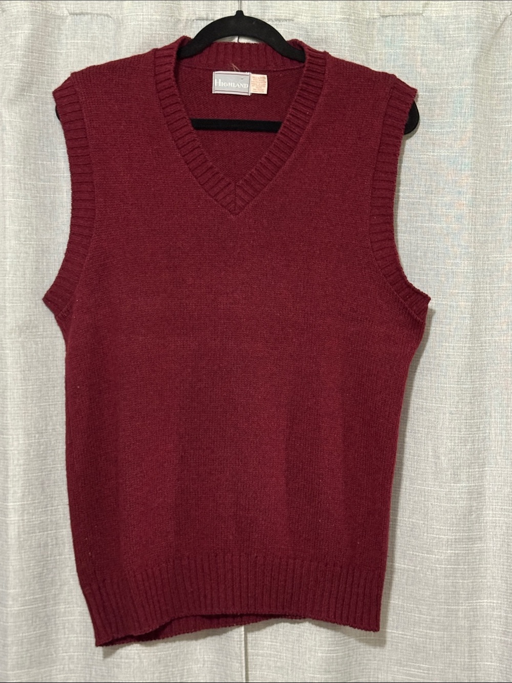 Vintage Highland V Neck Wool Blend Sweater Vest-Sz L tall-Burgundy/Maroon-Flaw